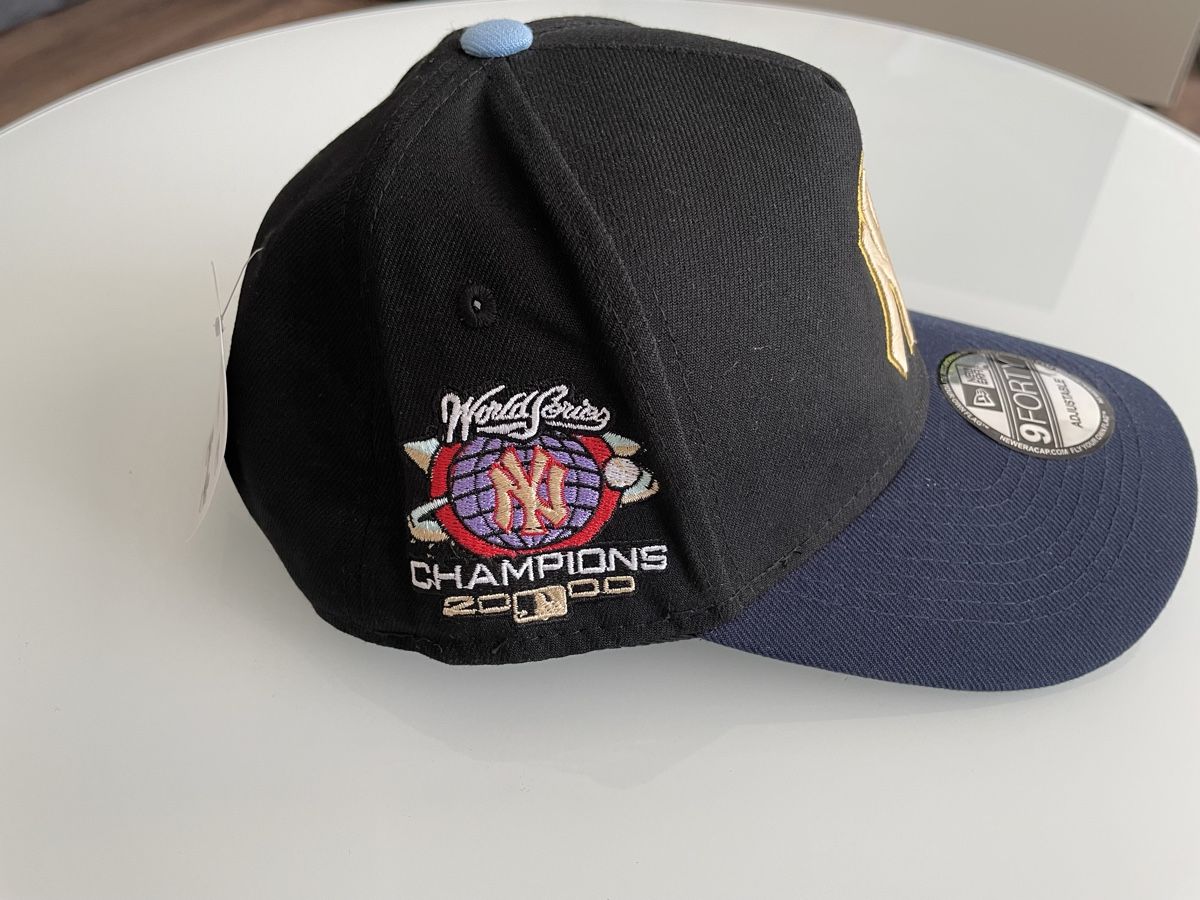 New Era Copricapi, berretti & cappellini: NY New Era Limited Edition – Nuovo e nell'imballaggio originale da Rapperswil SG venduto da mak_7wfk