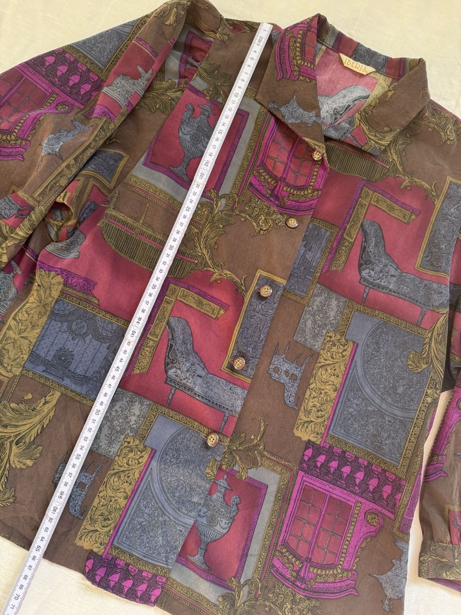 Camicie: Vintage blouse – Usato da Zürich venduto da cam_kcc7 3