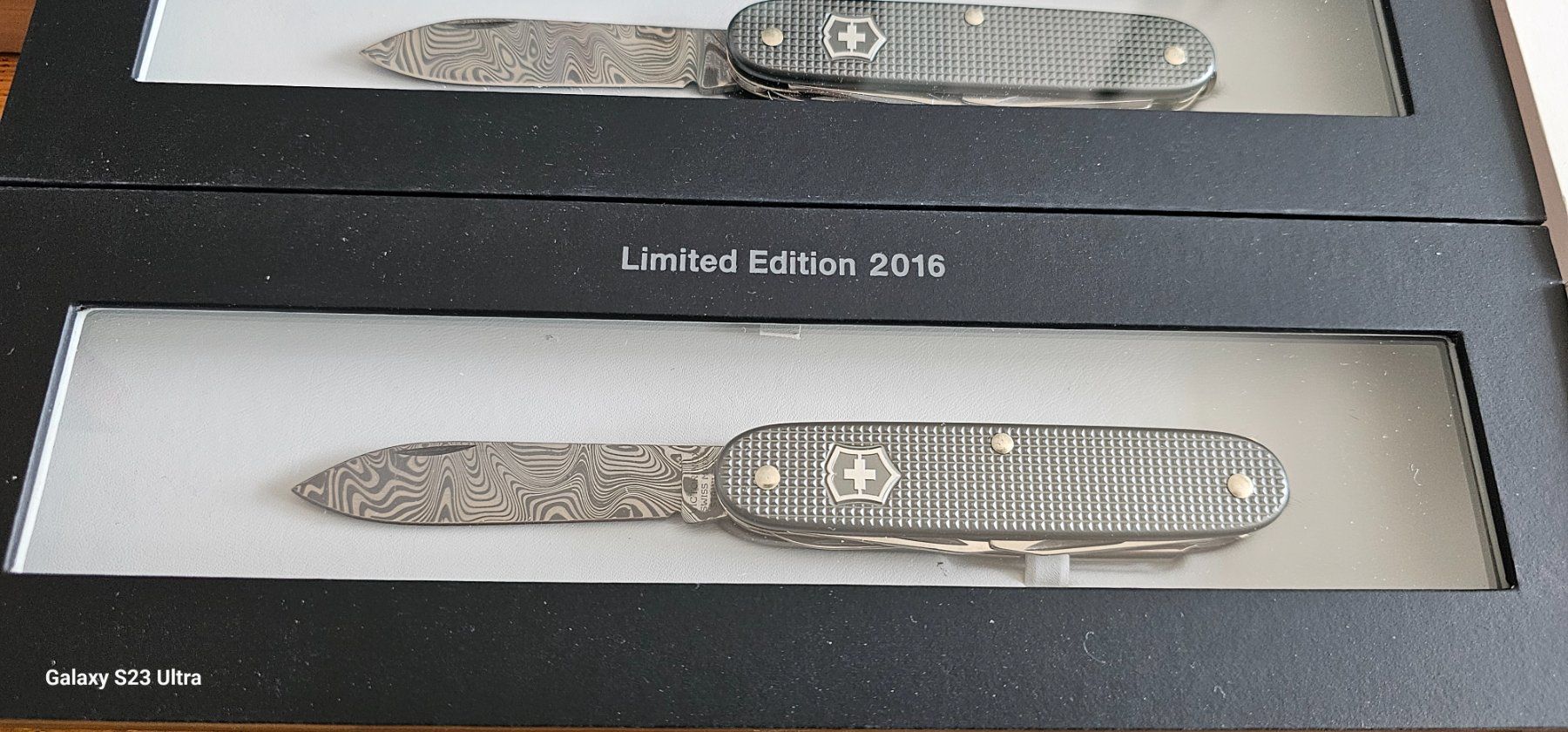 Victorinox Coltelli tascabile: Victorinox Sackmesser Sammlung – Nuovo e nell'imballaggio originale da Volketswil venduto da Rego66 7