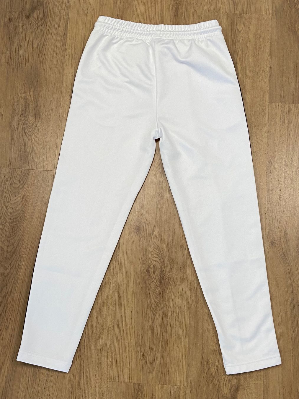 Pantaloni: Trainerhose- weiss/farbig - Gr. S - Urban Classics – Nuovo (secondo la descrizione) da Brügg BE venduto da rutschimedizin 3