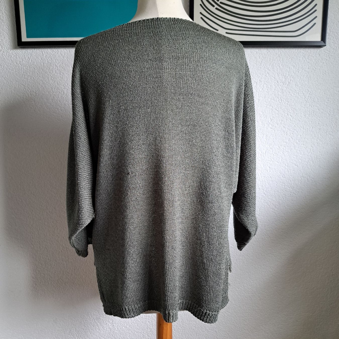 Maglioni & Felpe: Feiner Strickpullover V-Ausschnitt Gr. M – Usato da Kriegstetten venduto da Jakasi 1