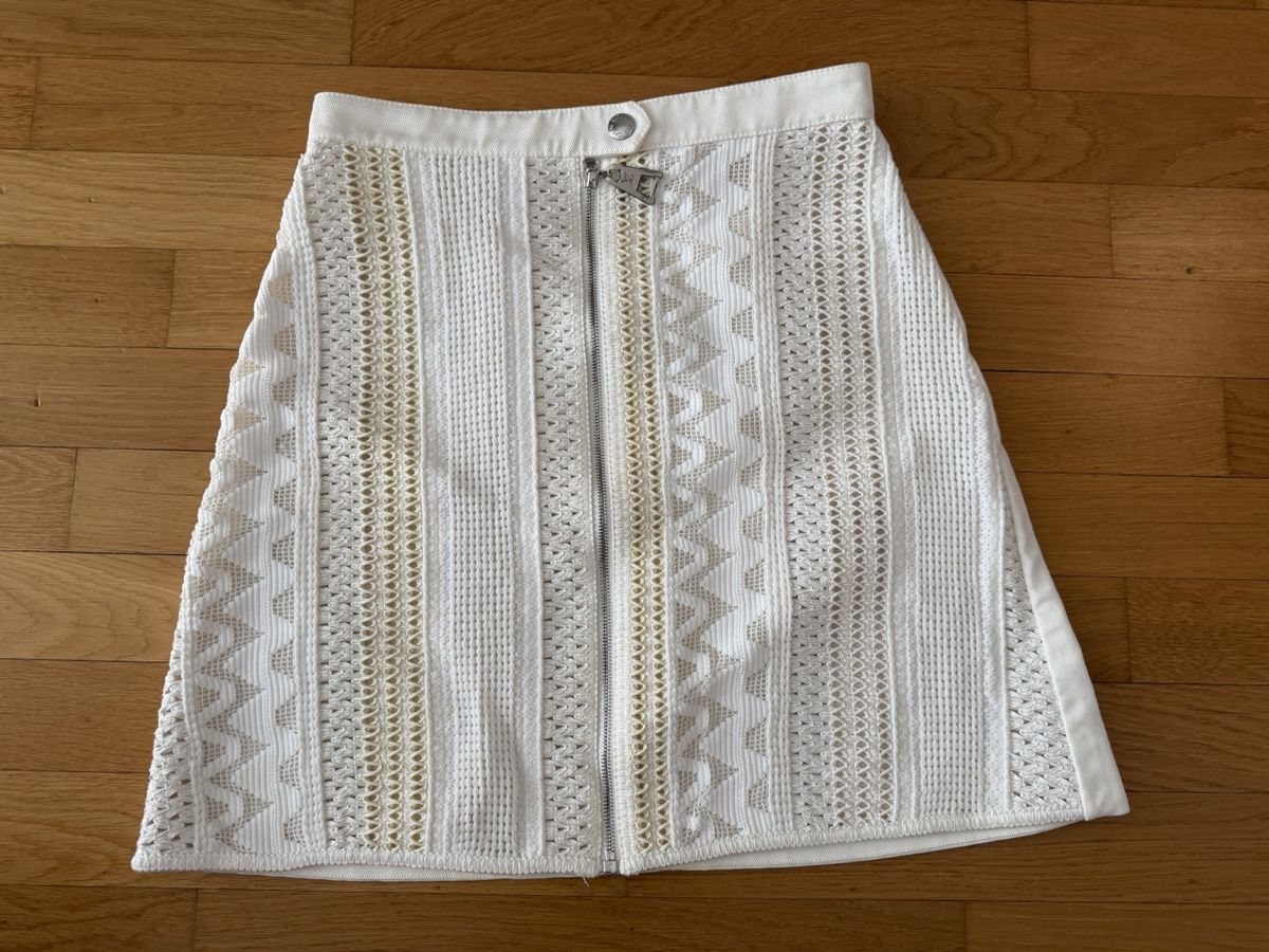 Louis Vuitton Gonne: Louis Vuitton White Mini Skirt with Zipper – Nuovo (secondo la descrizione) da Oberengstringen venduto da Titina90