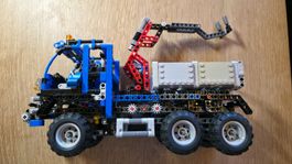 LEGO / 8273 / Technic Off-Road Truck / 1003 Teile