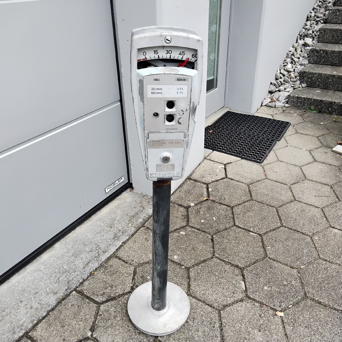 Sonstiges zum Sammeln & Seltenes: Originale Parkuhr Kienzle - Deko oder Restauration! – Defekt aus Jonen von Brokk 6