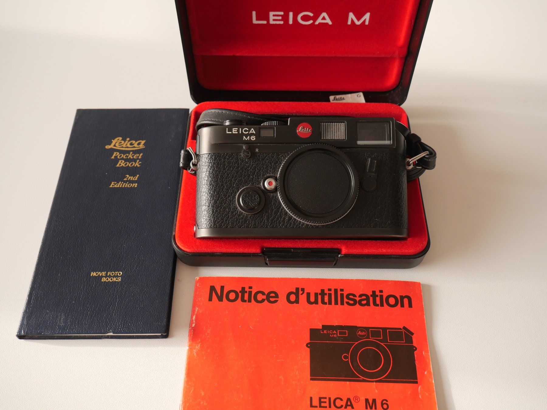 Leica Fotocamera: LEICA M6 Noir – Usato da Thônex venduto da ElGauchito 1
