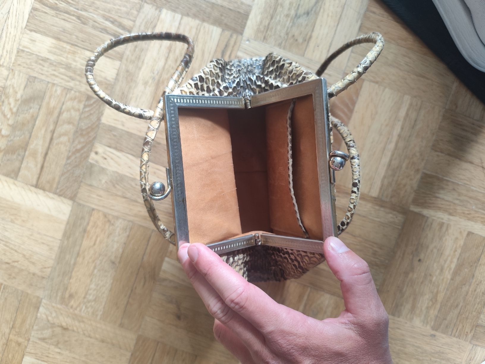 Taschen für Damen: Vintage Handtasche, Schlangenleder – Gebraucht aus Nidau von lpilloud 1