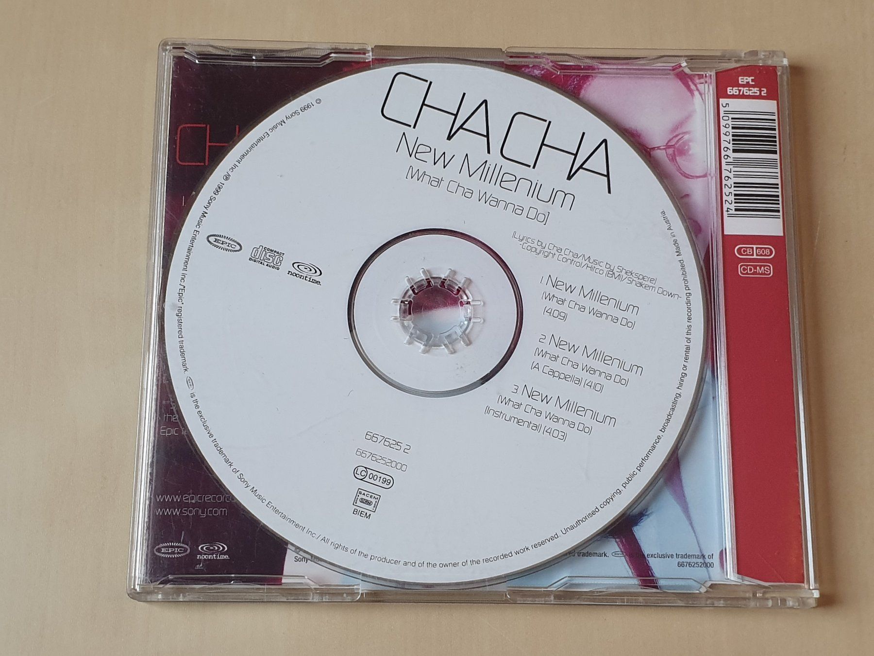 CDs: Cha Cha New Millenium – D'occasion à Stansstad par collectorsshop 1