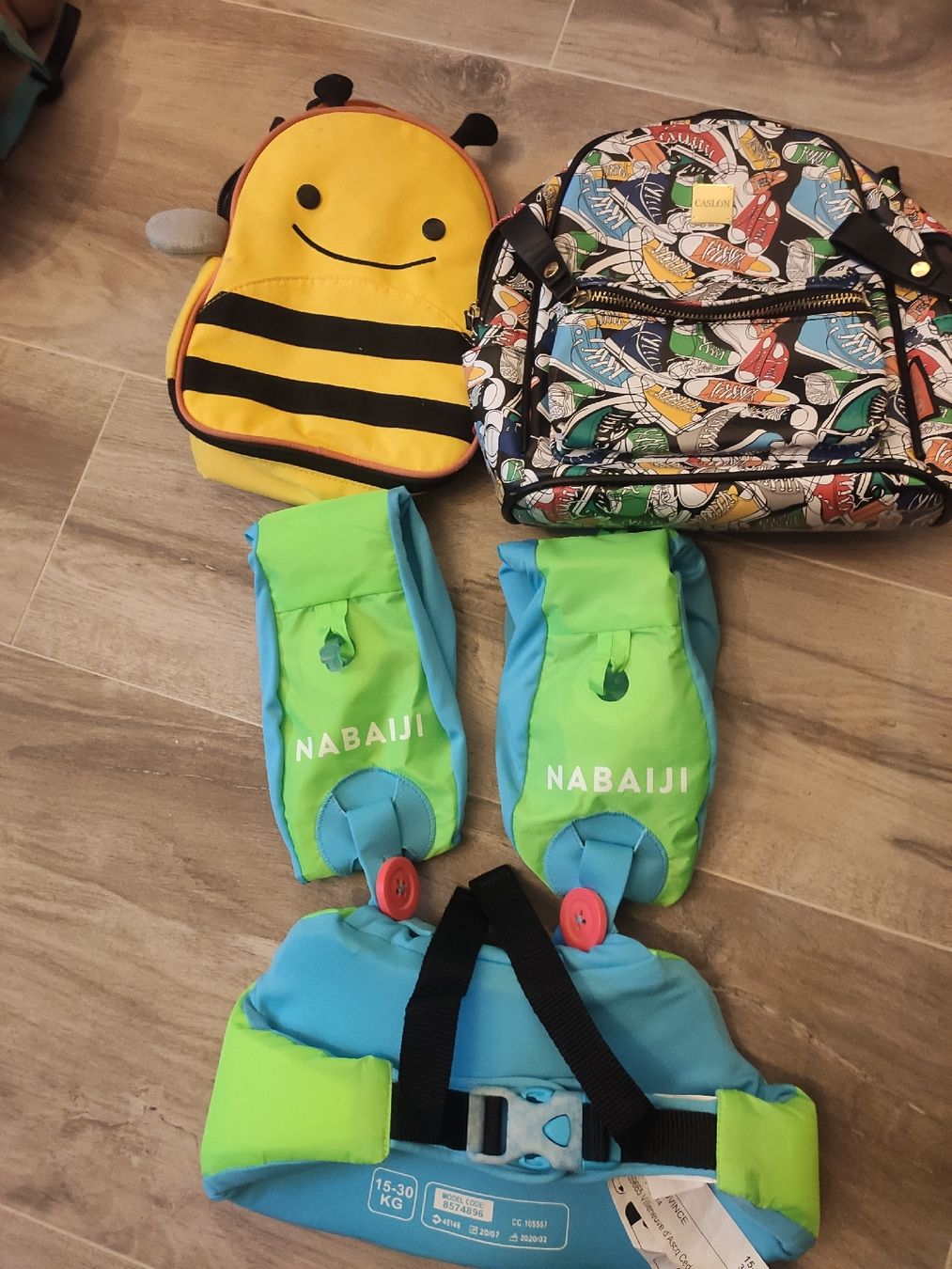 Giubbotti di salvataggio: Kit sacs et gilet – Usato da Neuchâtel venduto da snips01