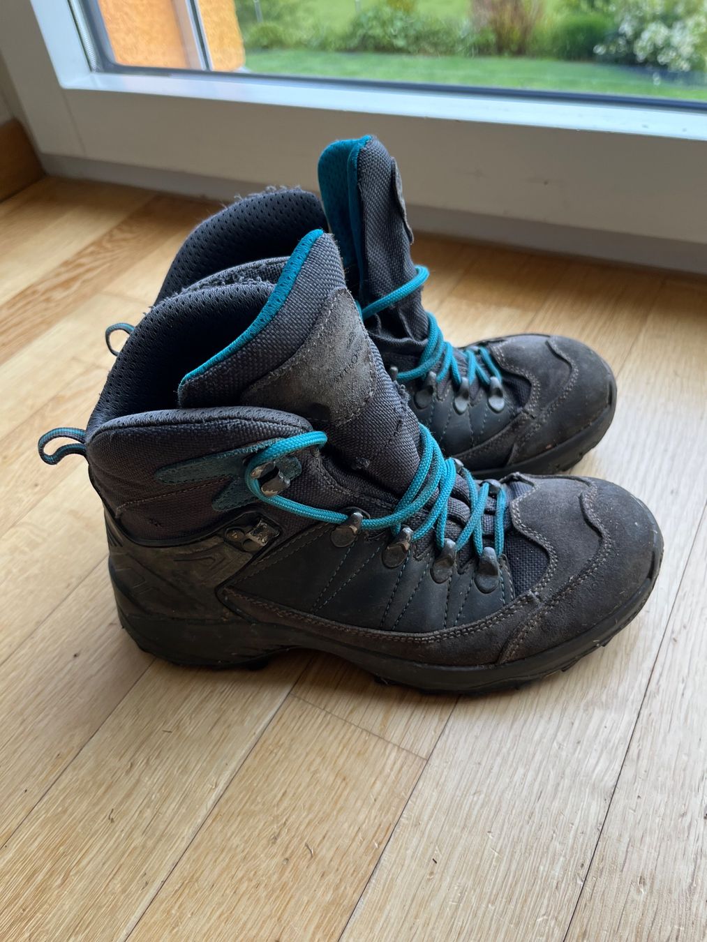 Trevolution Chaussures hommes: Gut erhaltene Wanderschuhe Gr 37 – D'occasion à Bottenwil par tob_f5yd 1