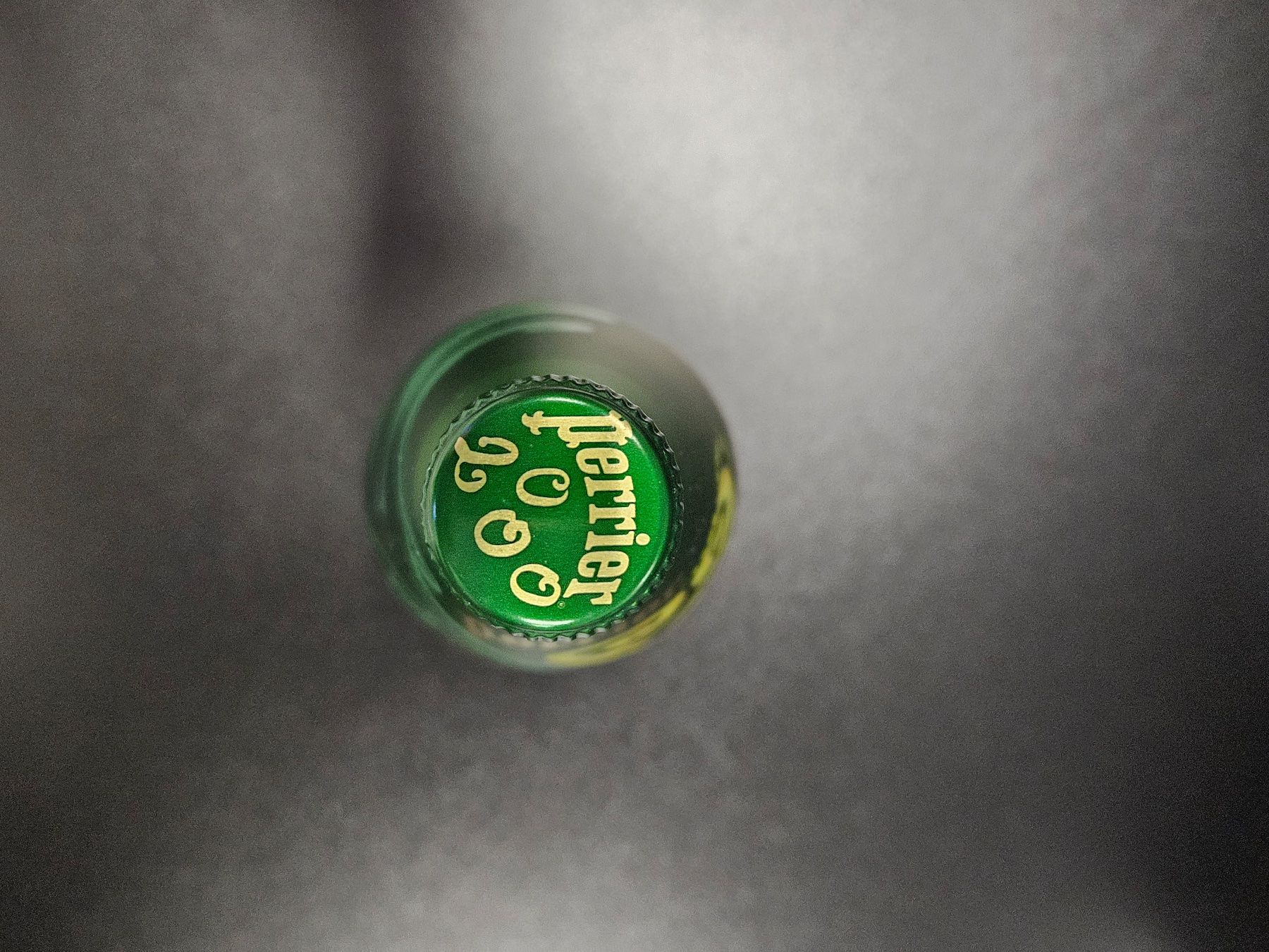 Perrier Bouteilles: 3 Bouteilles PERRIER Collector 2000 NEUVE – Neuf (Voir description) à Genf par SALES2013SALES 8