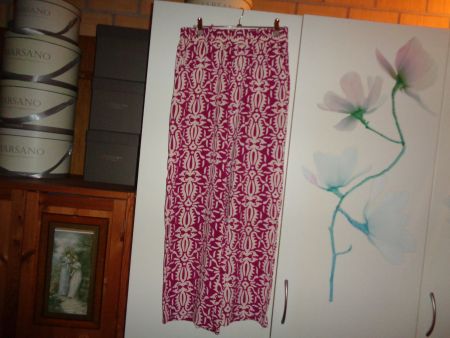 *** Luftige Sommerhose *** / mit Gurtschlaufen
