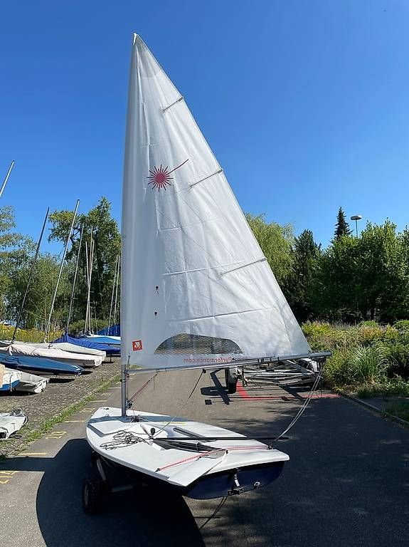 Barche: Laser  ILCA 7 – Usato da Zürich venduto da mln_n9pw