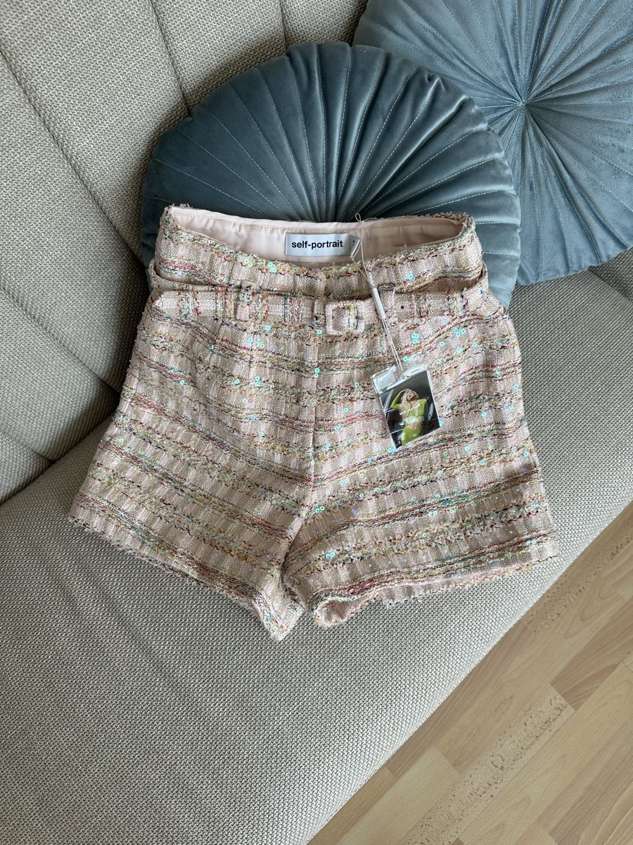 Pantaloni: SELF-PORTRAIT Sequin bouclé Shorts – Nuovo e nell'imballaggio originale da Schaffhausen venduto da LisaU 3