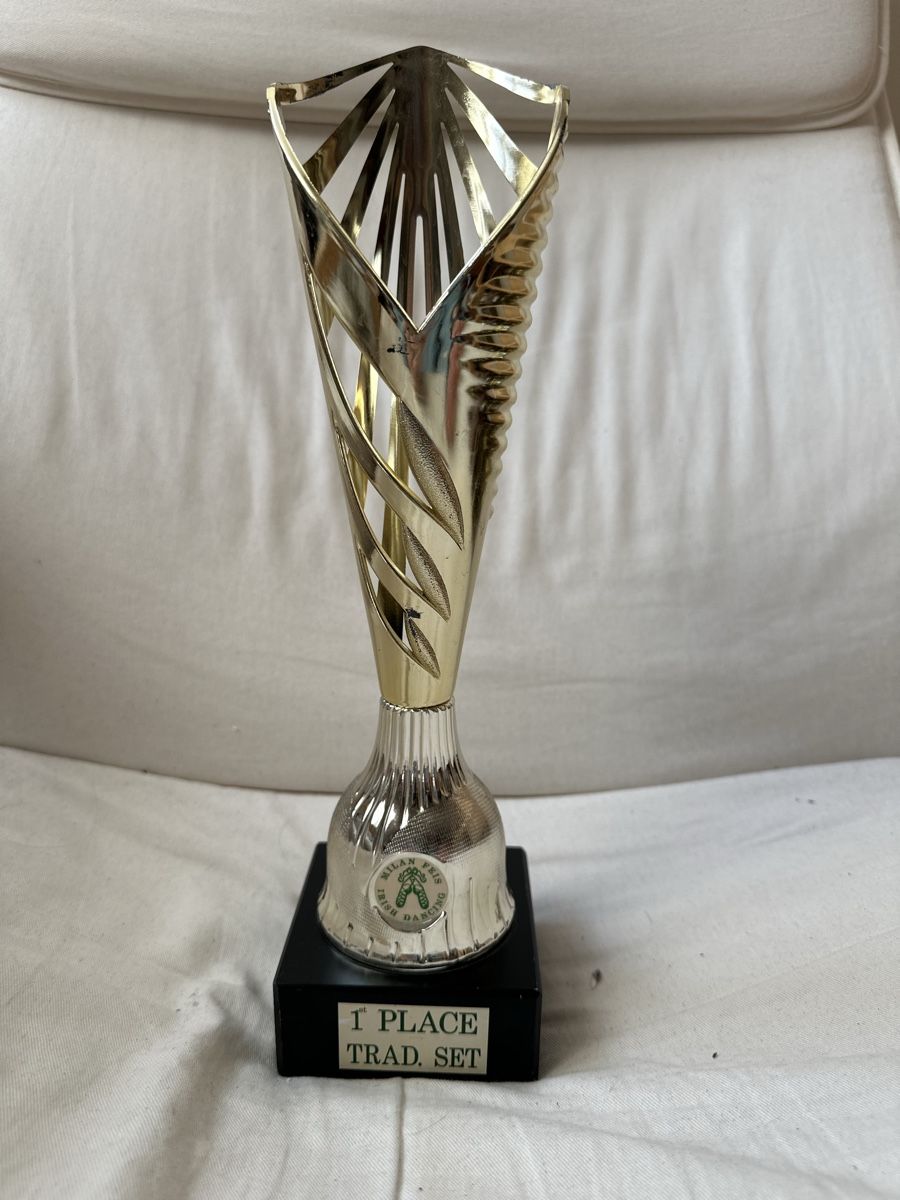 Sonstiges zum Sammeln & Seltenes: Goldener Pokal – Gebraucht aus Basel von ari_f26x