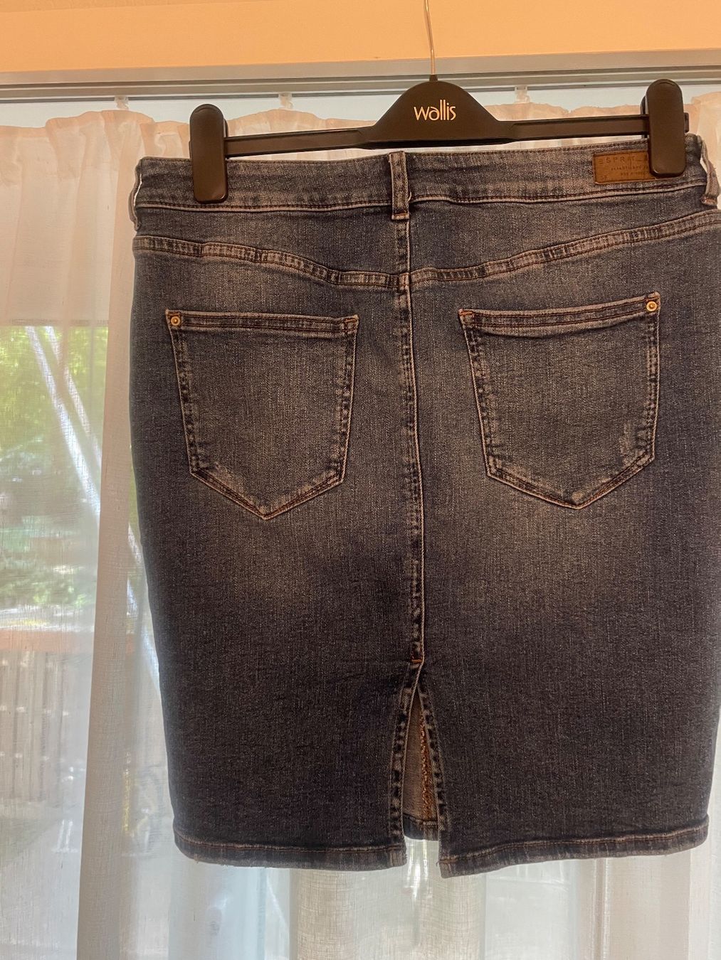 Gonne: Jeans Mini Rock Esprit mit Knöpfen, Grösse 38 – Usato da Zürich venduto da Maggi1980 4
