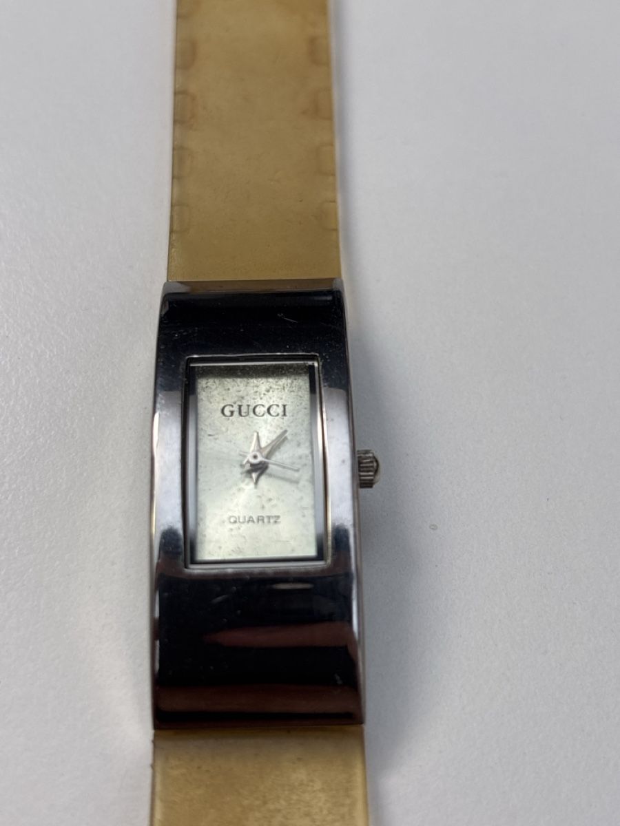 Gucci Uhren: Montre Gucci Vintage  – Gebraucht aus Bulle von dir_m5hc 4