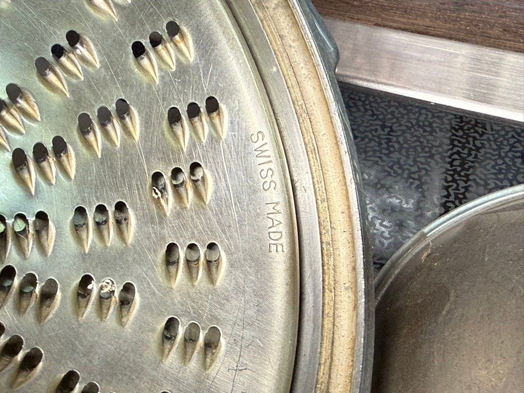Küchengeräte: Rohco Küchenmaschine, Vintage – Gebraucht aus Agriswil von Windcheetah 3
