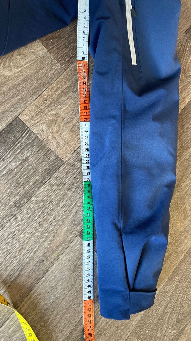 Peak Performance Jacken: Skijacke Peak Performance Herren Grösse M – Gebraucht aus Adelboden von SimbaCarfield 5