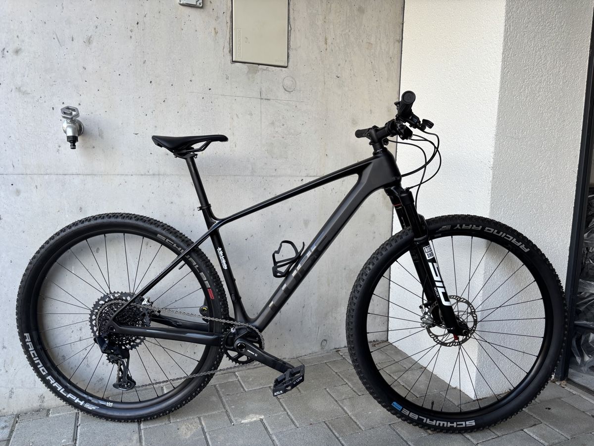 Cube Biciclette: Neuwertiges MTB, Marke Cube – Usato da Zizers venduto da green_arrow
