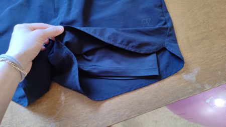 2 Schwarze Trainingsshorts Powerzone, Grösse M-L, neu!
