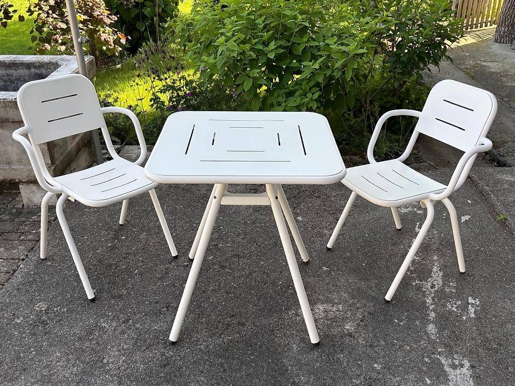 Set di tavolo e panche: Gartentisch und Stühle – Usato da Aarau venduto da ankib