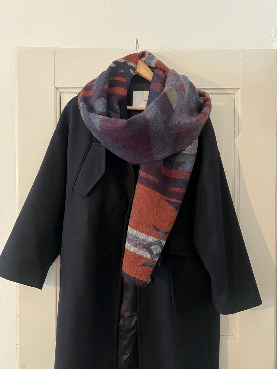 Foulards, Tücher & Schals: Schöner und weicher Boho-Schal mit Muster – Gebraucht aus Basel von evaelette 1