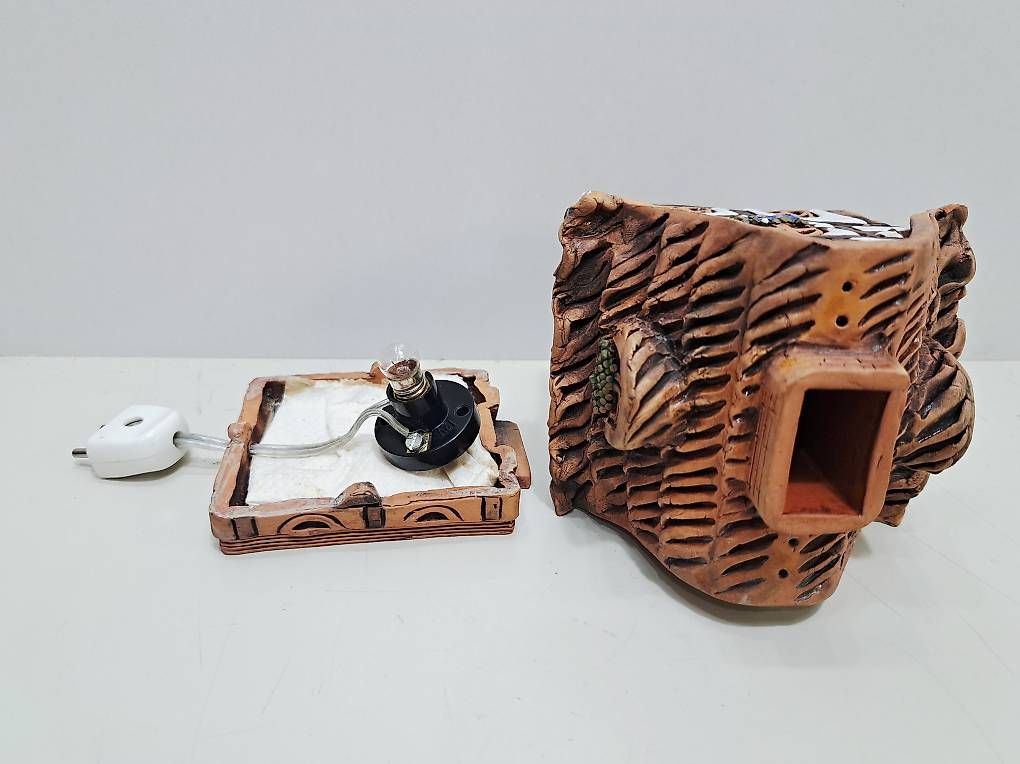 Tutte le decorazioni: Klein Töpferhaus mit Beleuchtung – Usato da Zürich venduto da aiman3333 4