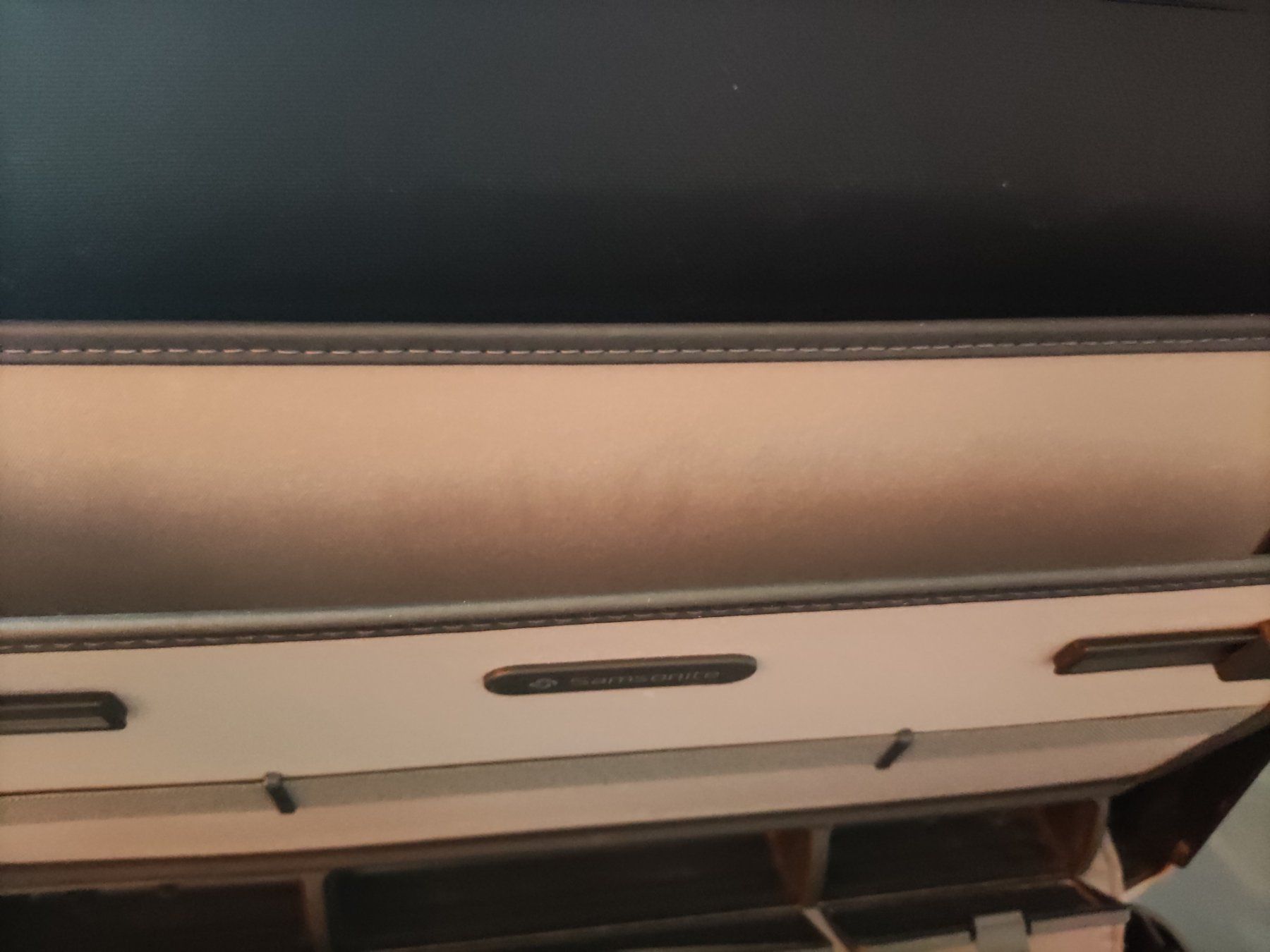 Samsonite Koffer & Taschen: Samsonite Akten-Koffer mit Zahlenschloss – Gebraucht aus Spreitenbach von lucius2024 8