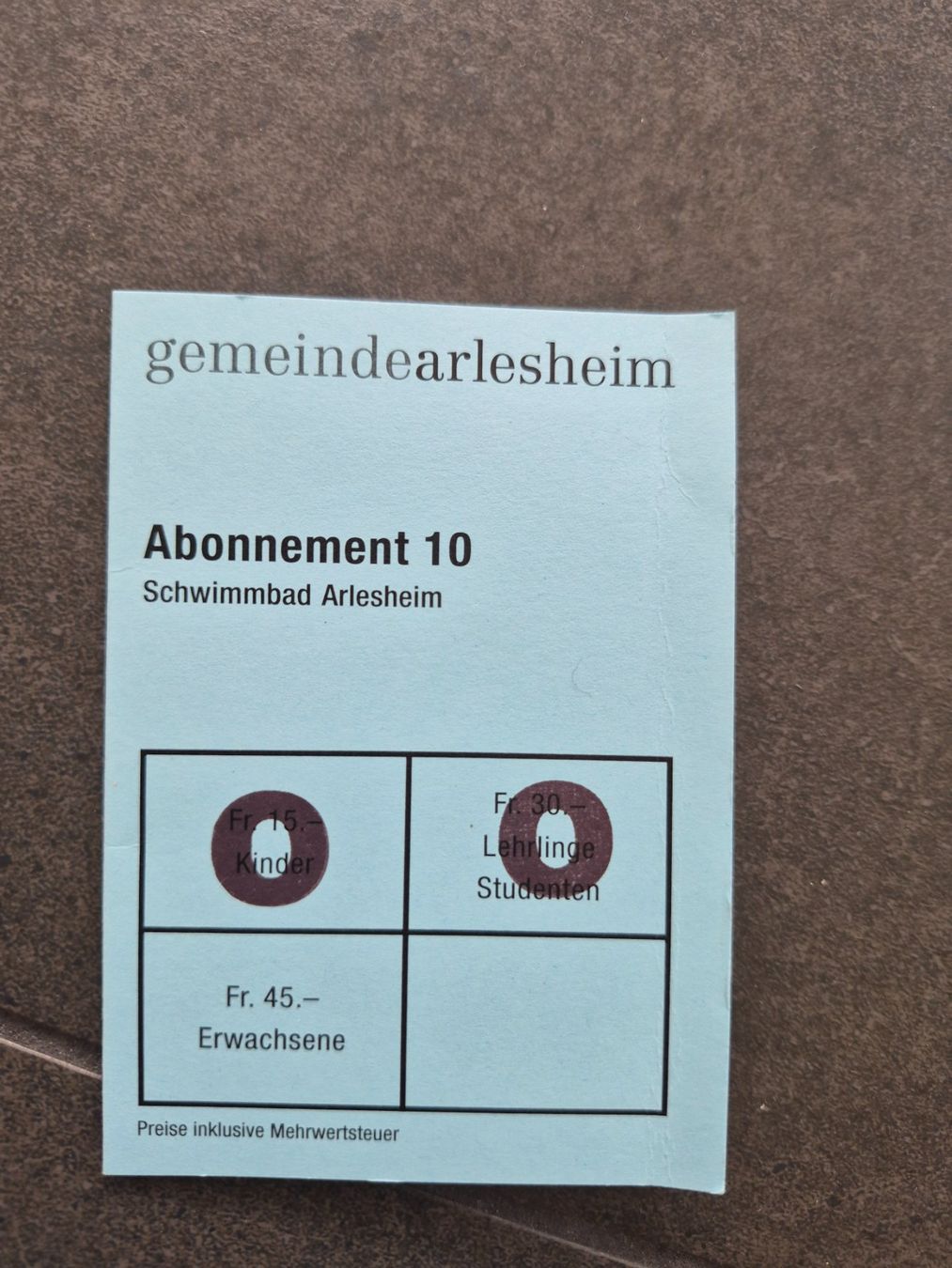 Piscine: Schwimmbad Arlesheim Abonnement – Usato da Frick venduto da Baghira84