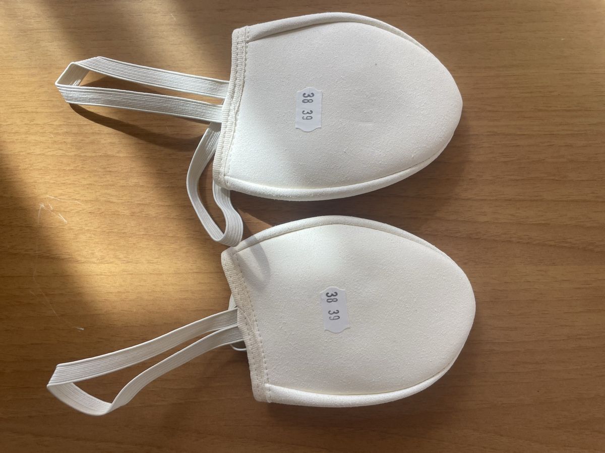 Scarpe da donna: Mezze punte danza classica bianche – Nuovo e nell'imballaggio originale da Bellinzona venduto da fin_x7rq 1