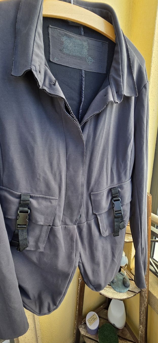 Giacche: veste /gilet taille L gris – Usato da Yverdon-les-Bains venduto da van_dq65 1