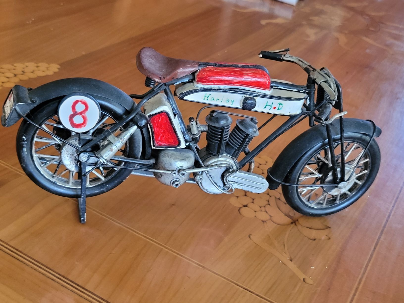 Jouets: Harvey davinson – D'occasion à Farvagny par Pinson1943 1