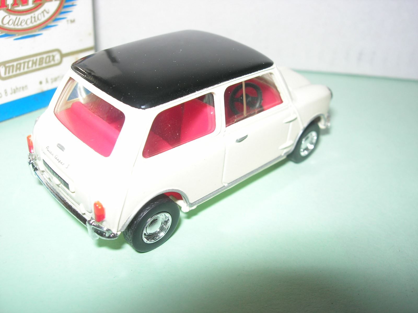 Dinky Toys Modellini d'auto: Austin Mini Cooper "S" 1964 ° Dinky 1:43 – Nuovo e nell'imballaggio originale da Hornussen venduto da Amw 3