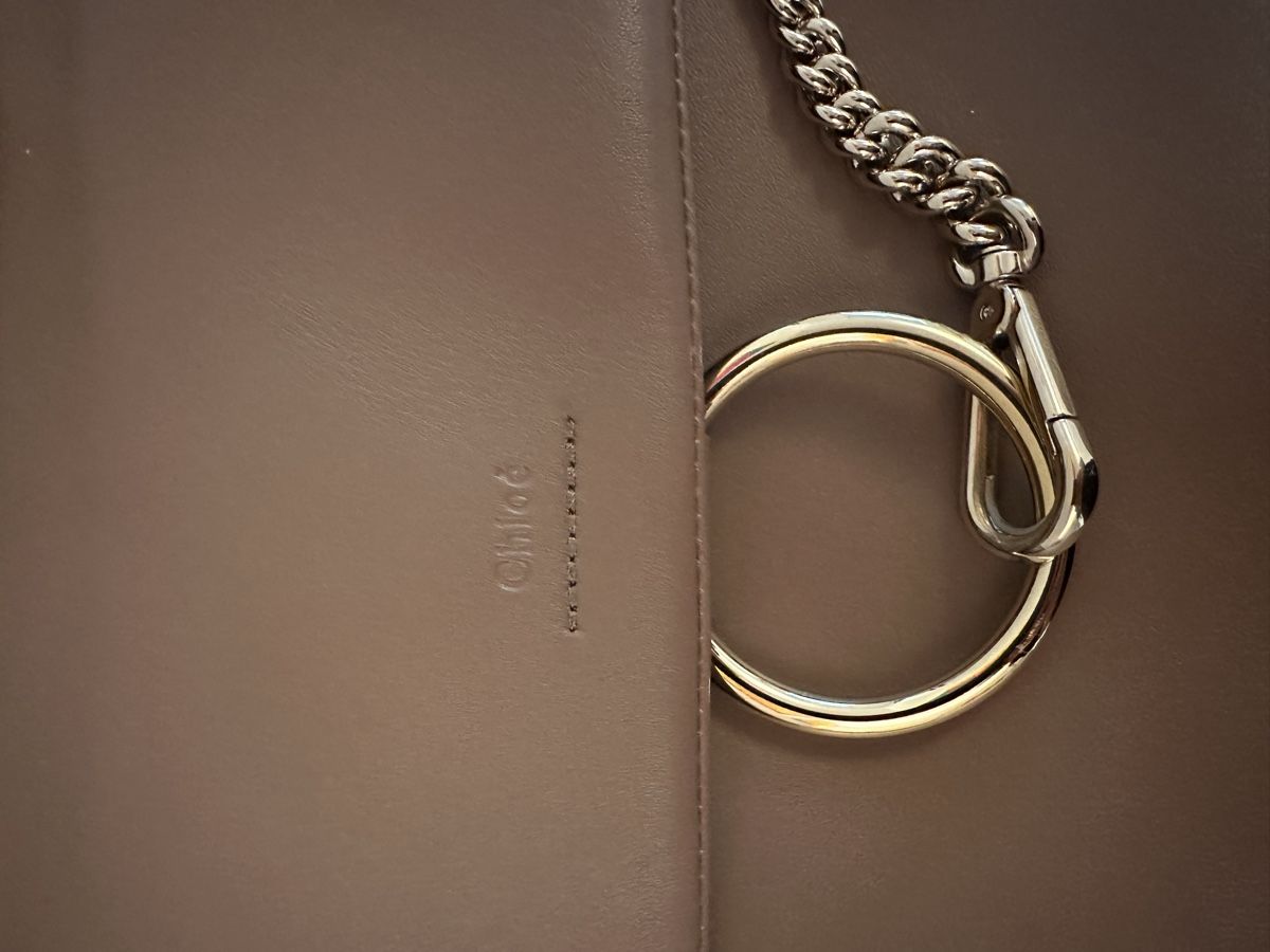 Chloé Borse da donna: Sac Chloé Faye Greige – Usato da Neuchâtel venduto da mar_gx8w 1