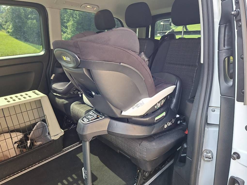 Auto-Kindersitze: KINDERSITZ BESAFE IZI TURN – Gebraucht aus Ebnat-Kappel von saentisriese 1