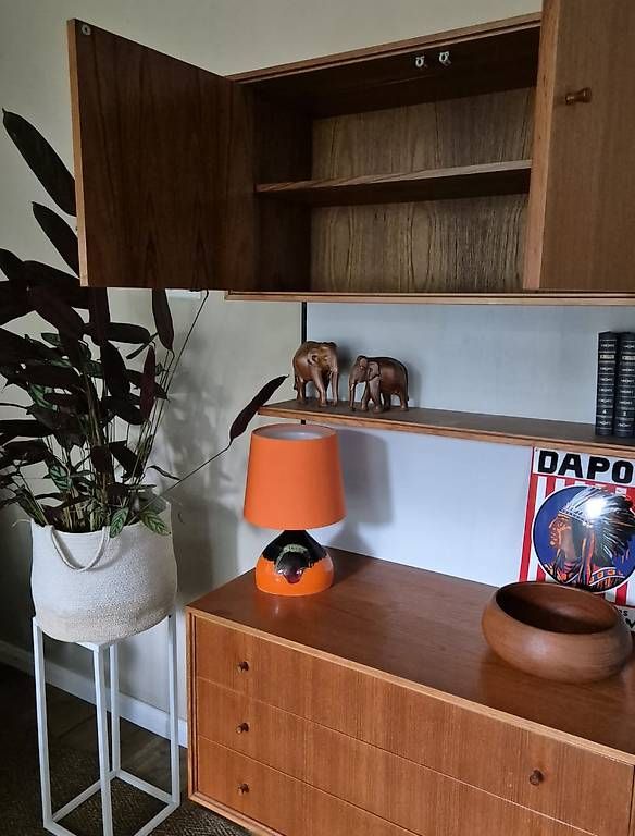 Regale: Mid Century modulares teak Wandregal – Gebraucht aus basel von vintory.ch 4