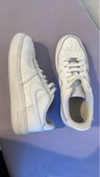 Nike Air Force 1 - Taille 36,5 - Classique et confortables