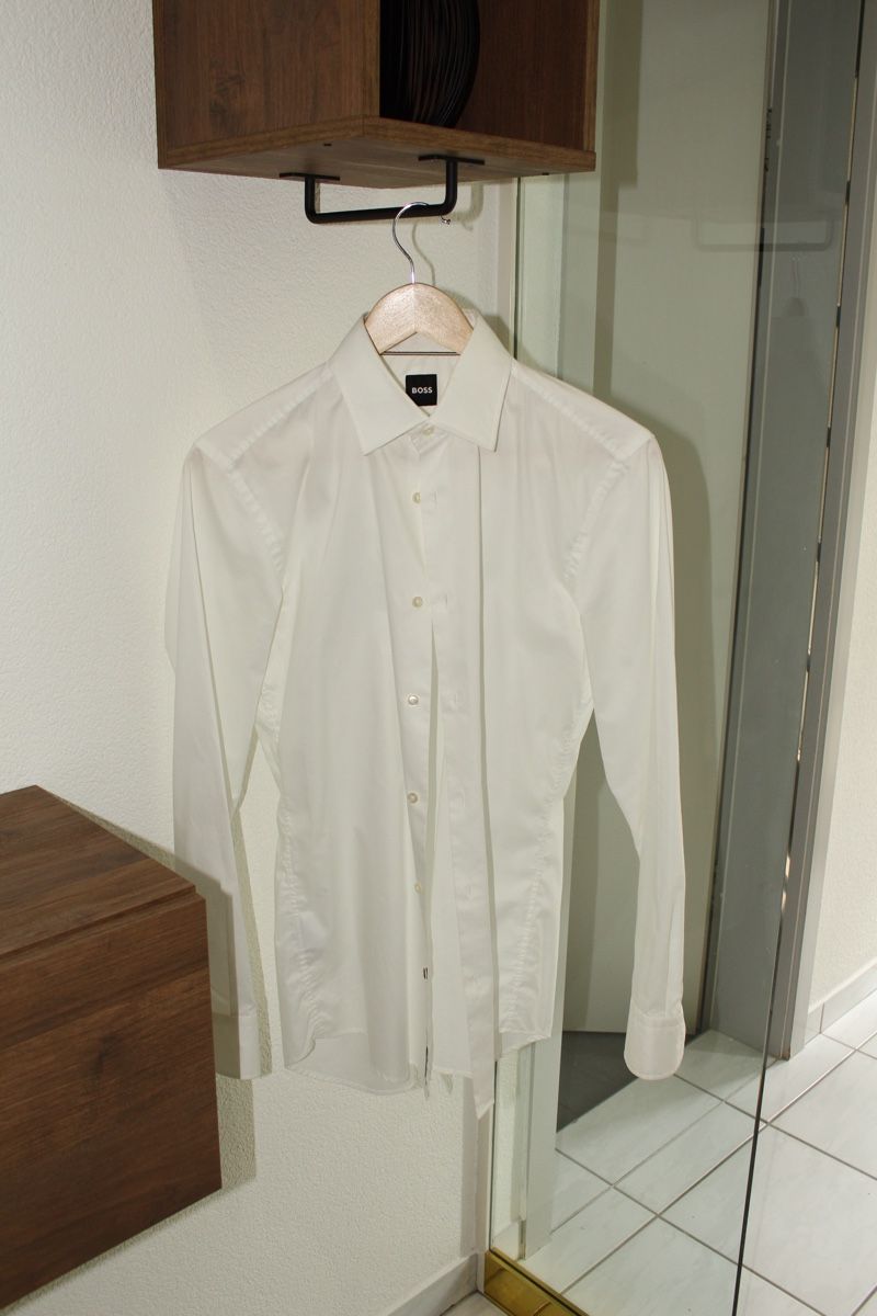 Hugo Boss Camicie: BOSS Hemd Weiss Langarm Grösse S – Nuovo (secondo la descrizione) da Altenrhein venduto da therealdeal12 1