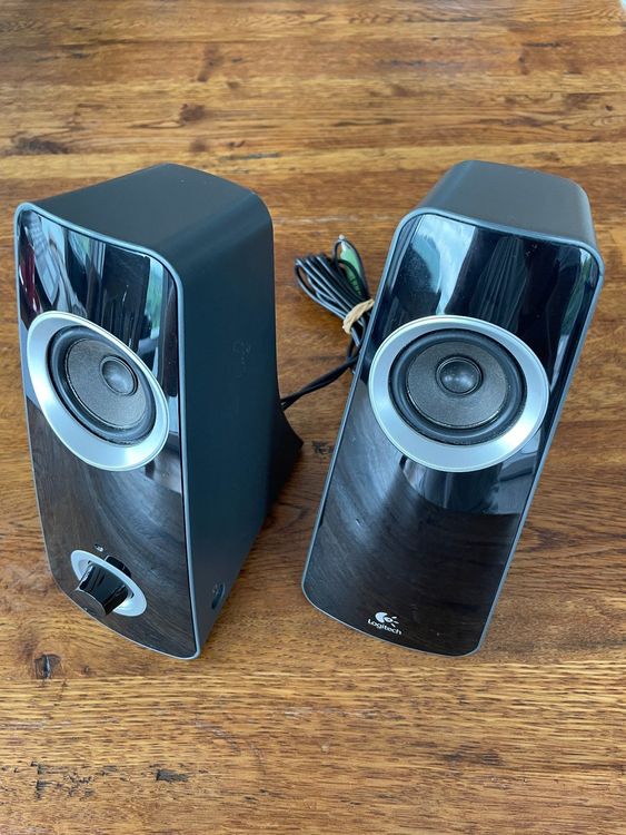 Logitech Z320 2.0 Lautsprechersystem | Kaufen auf Ricardo