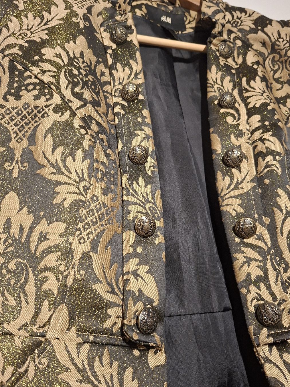 H&M Giacche: Brokatblazer – Usato da Oberengstringen venduto da Kimchimon 2