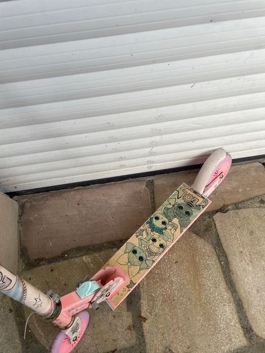 Kickboard: Mädchen LOL Suprise Kickboard Trottinett – Gebraucht aus Bergdietikon von antovale 1