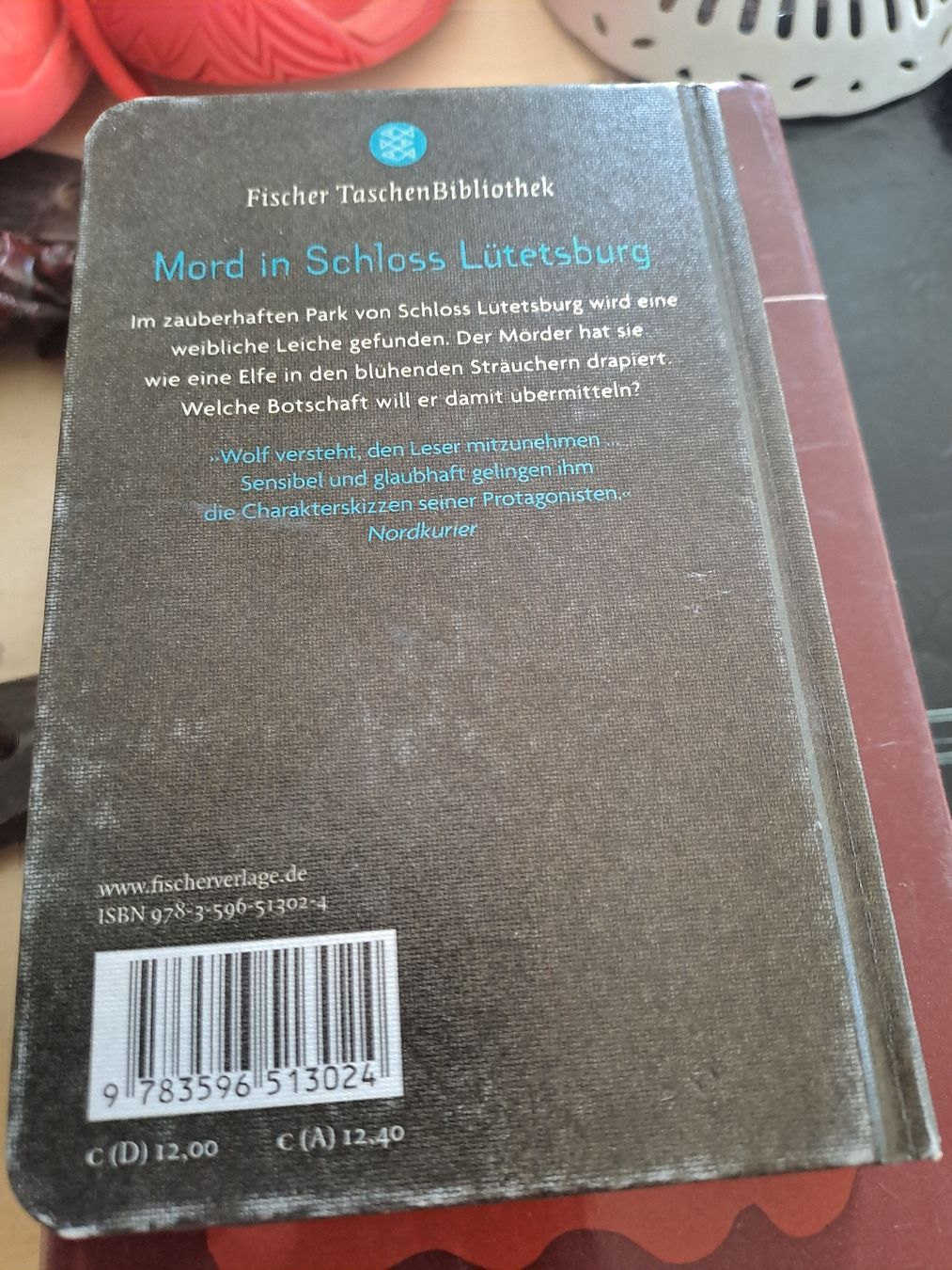 Libri: Klaus-Peter Wolf - Ostfriesengrab, spannender Krimi! – Usato da Zürich venduto da Schoebi19 1