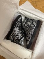 Louboutin Sneakers Louis Argento, come nuove! Taglia 40.5