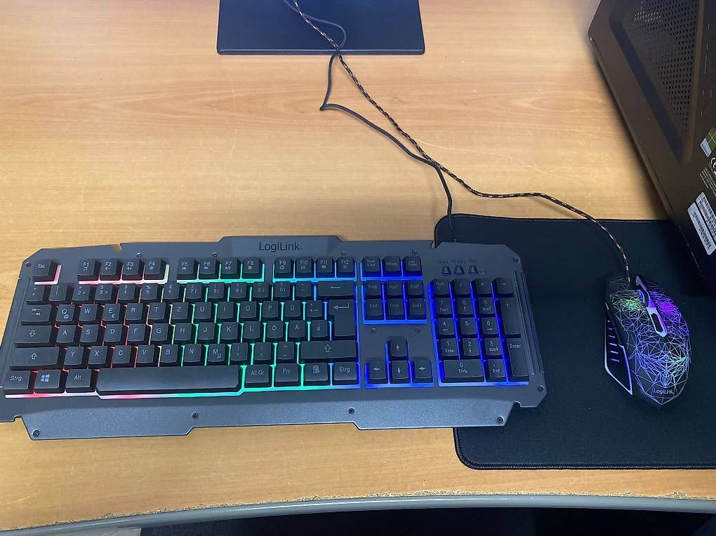 PCs: Acer Pradator G3-605 Gaming Pc Setup – D'occasion à Niederuzwil par LA-Electronics 2