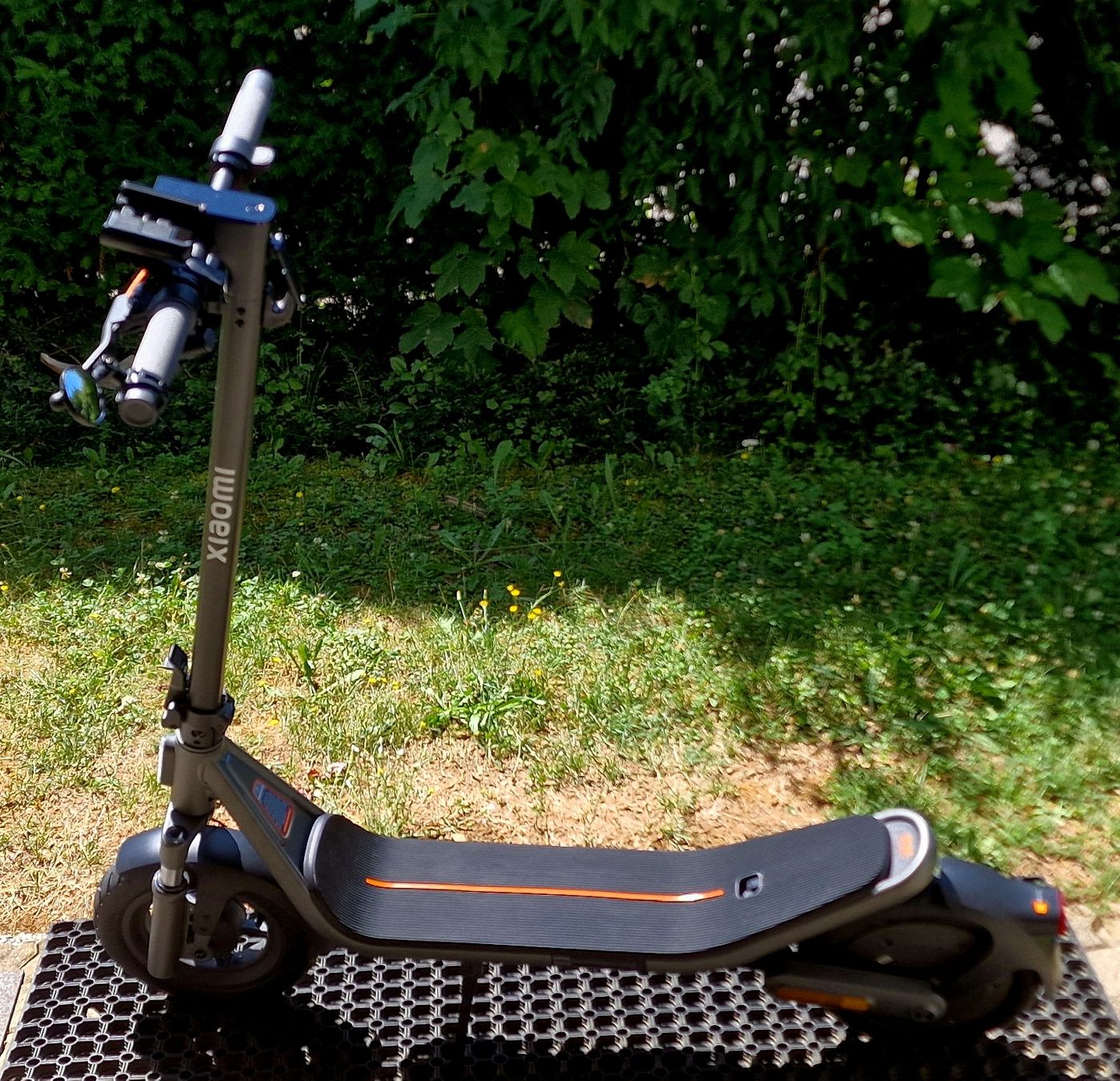 Xiaomi Kickboard: Xiaomi E-Scooter mit fast 4 jahre gurantee – Usato da Buchs ZH venduto da KSK07