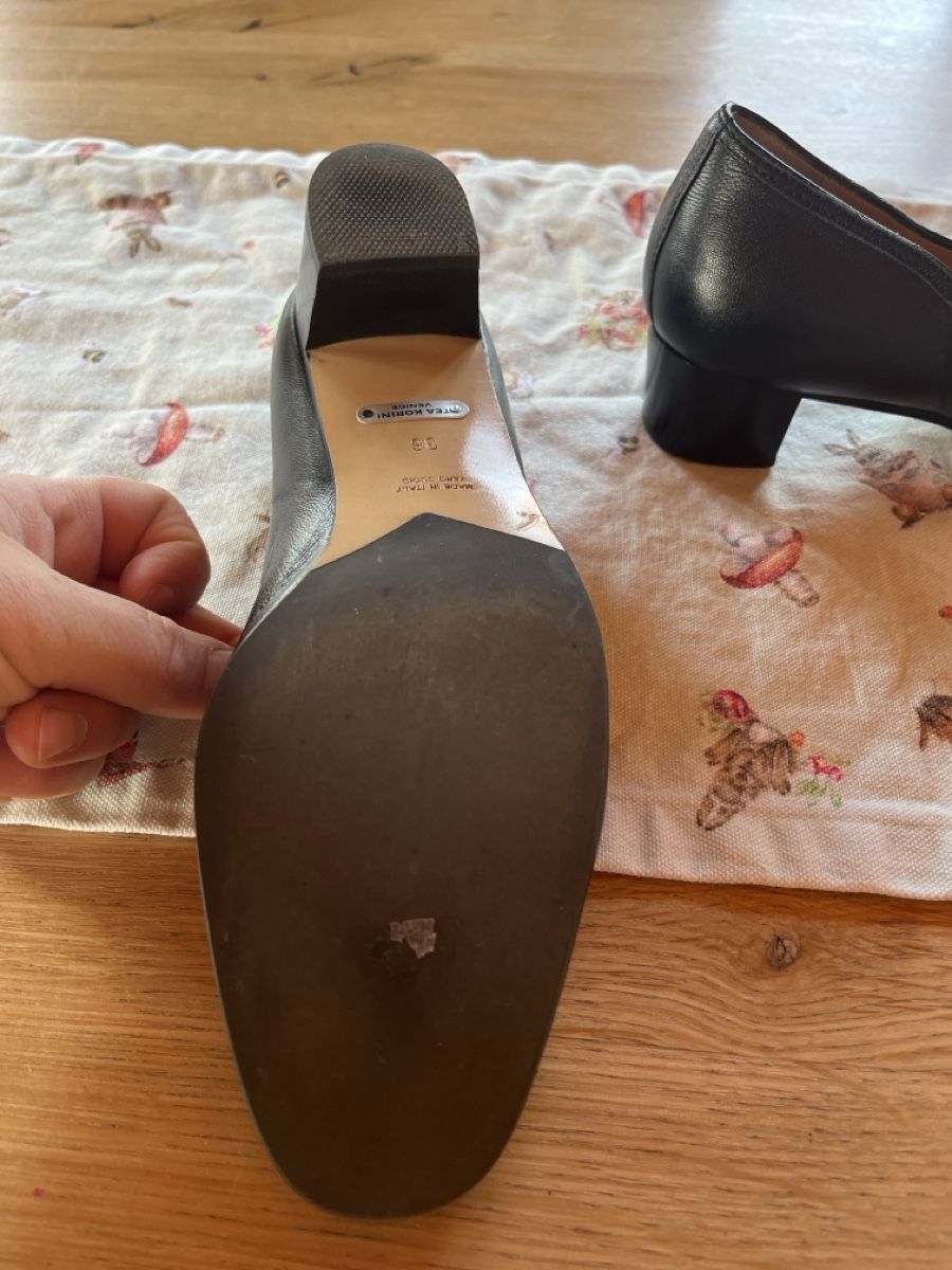 Scarpe da donna: Leder Schuh elegant – Usato da hüntwangen venduto da Fiorenzaanna 3