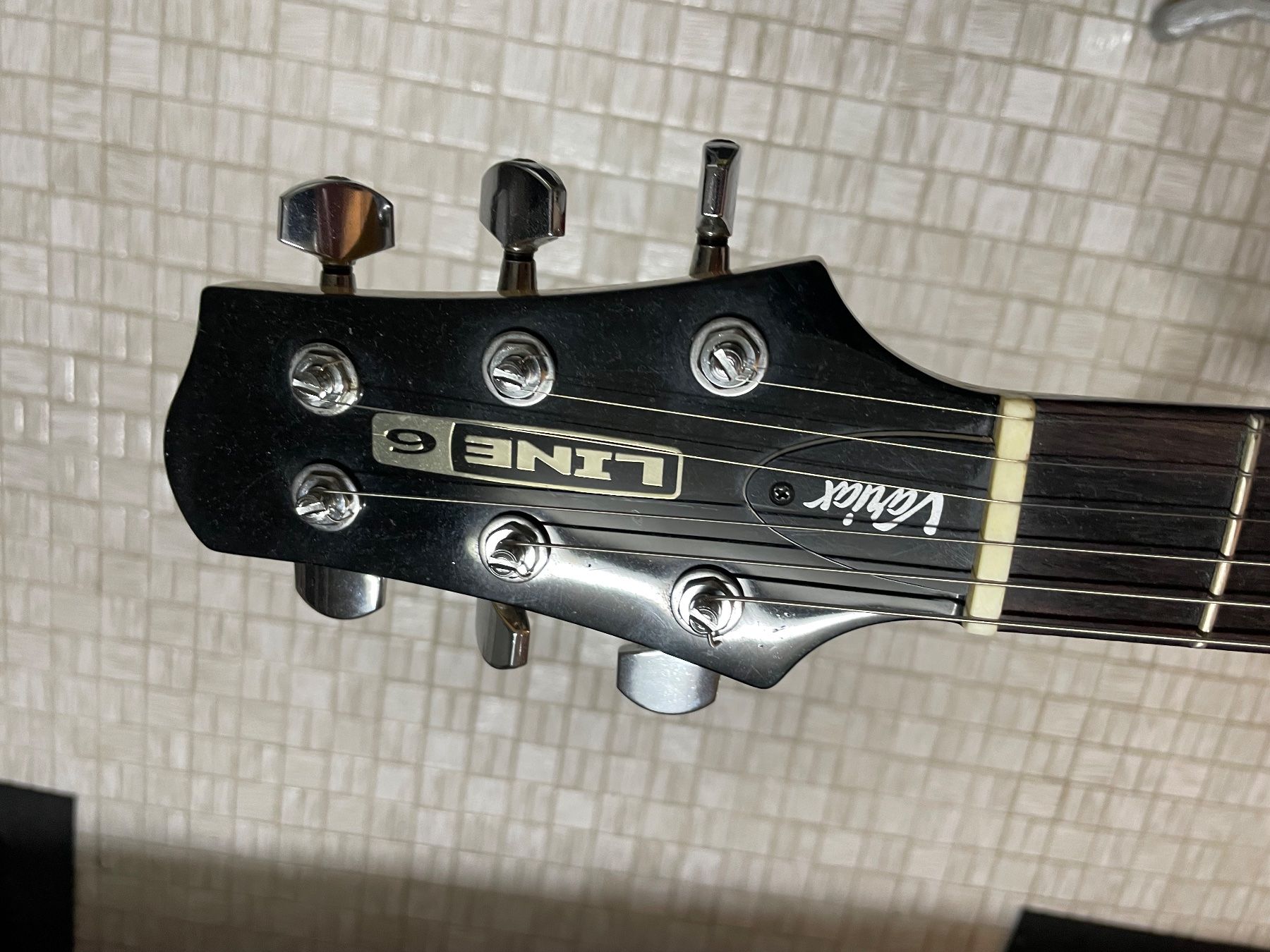 Line 6 Strumenti musicali: Line 6 Variax 700 Electric Blue – Usato da Villmergen venduto da dado2001 5