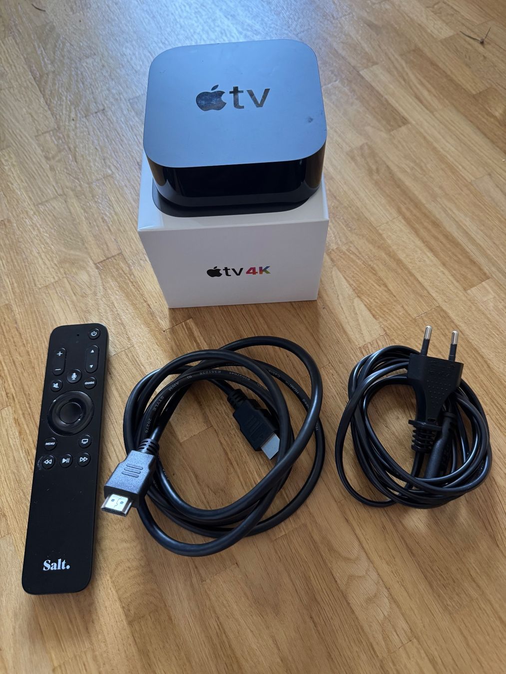 Apple Lettore multimediale & Streamer: Apple TV 4K mit 32 GB Speicher – Usato da Basel venduto da Rlaemmler