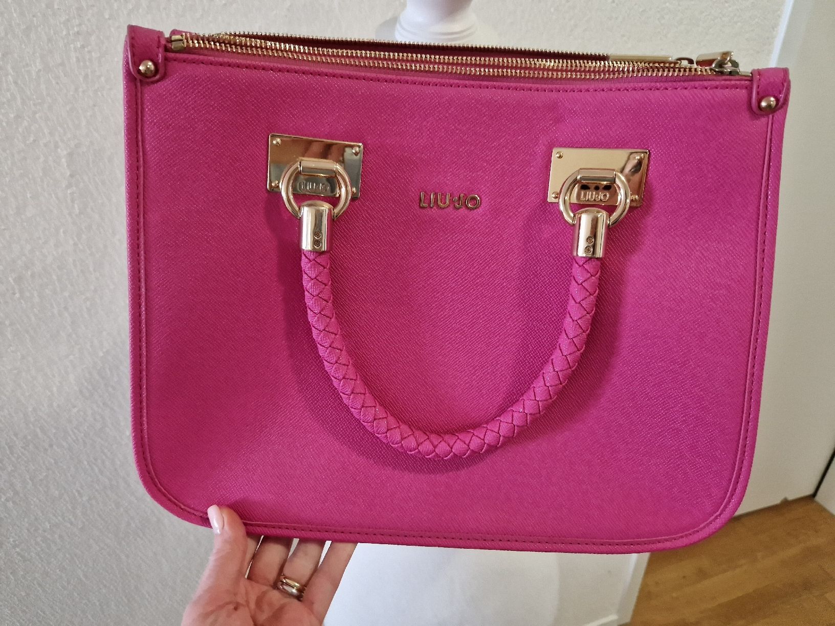 Liu Jo Borse da donna: Liu Jo Handtasche – Nuovo (secondo la descrizione) da Stallikon venduto da lh-beba82-85