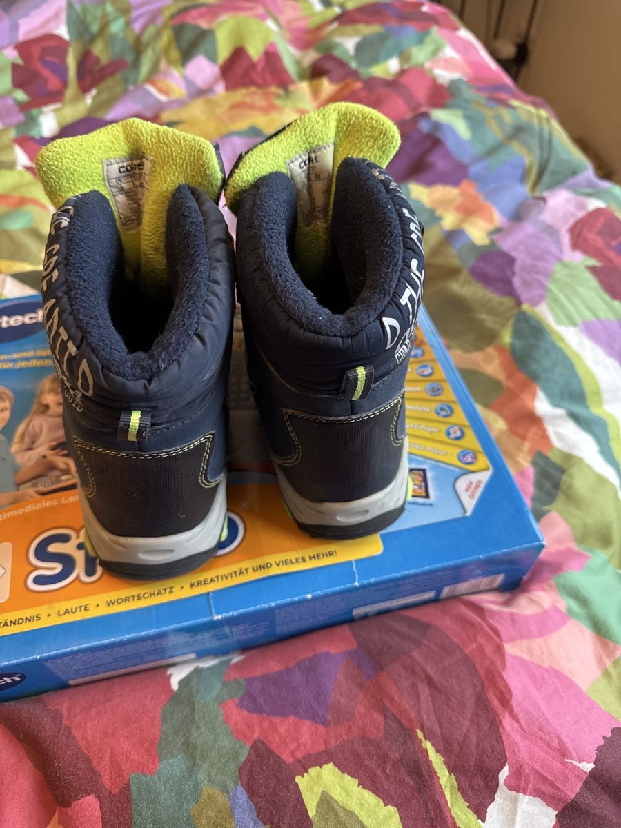 Scarpe per ragazzi: Winterstiefel 36 – Usato da Menzingen venduto da Dali2504 2